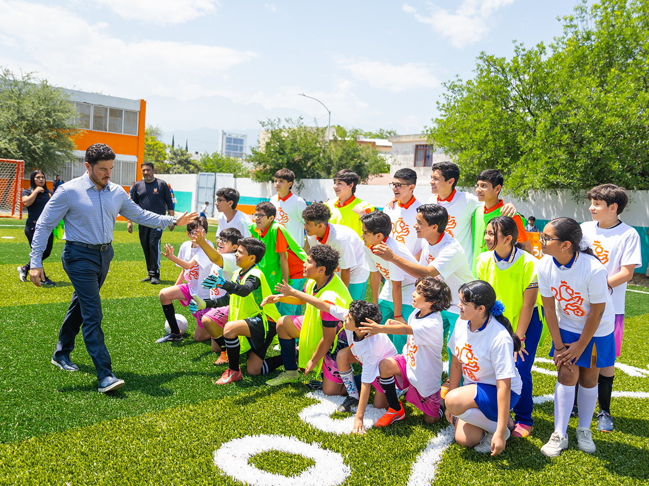 20260413_05_samuel_nuevas_escuelas_01