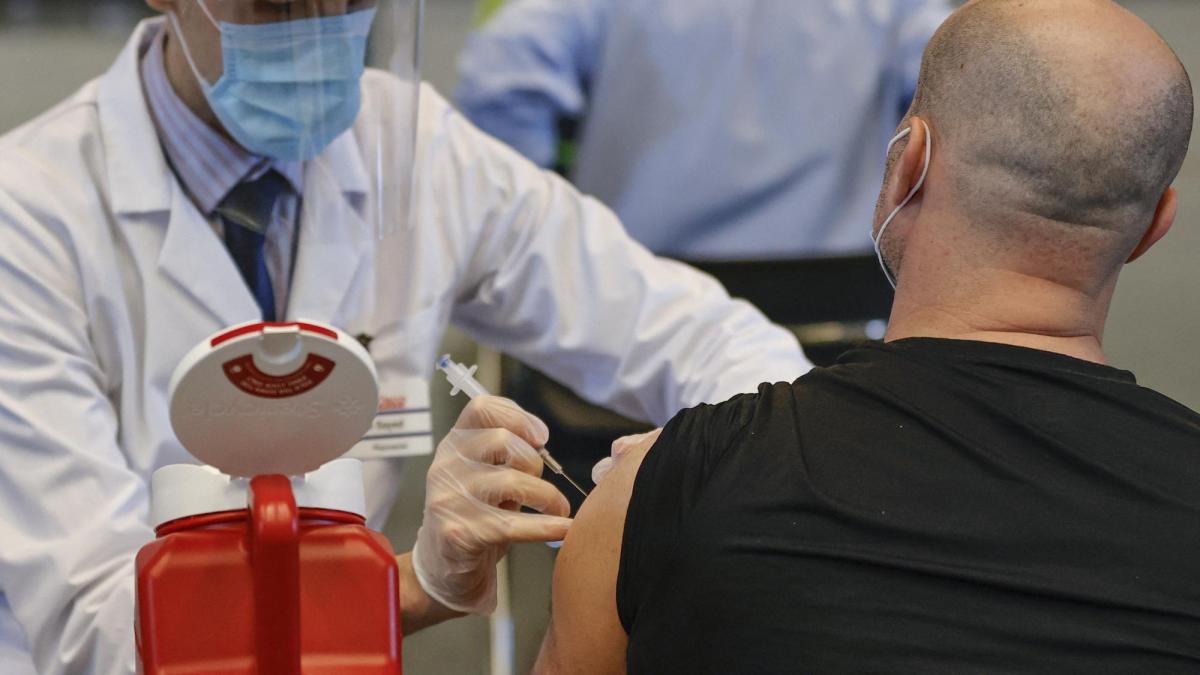 688a9760cf7ef.r_d.894-1061-0